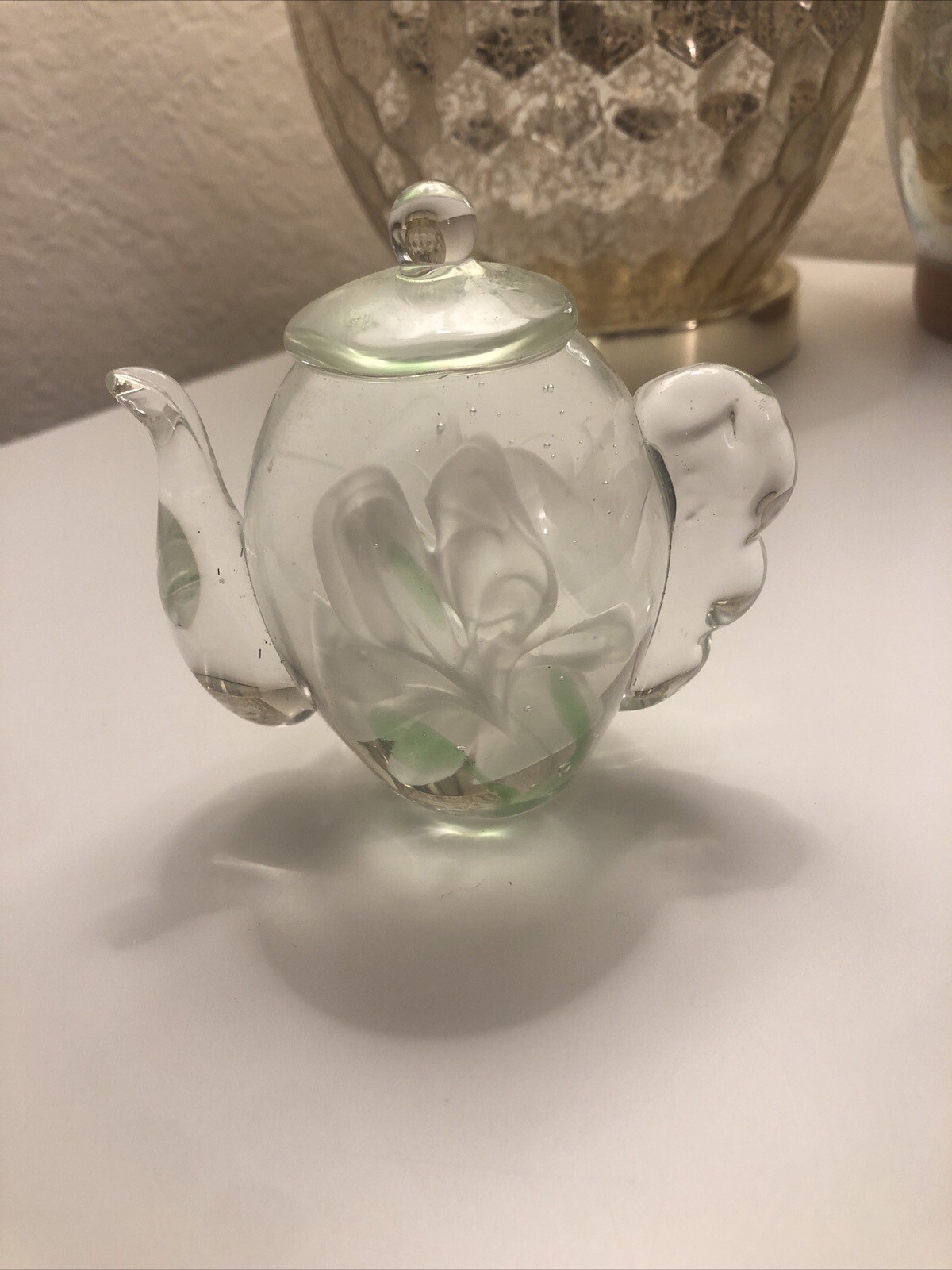 Picture 1 of 16