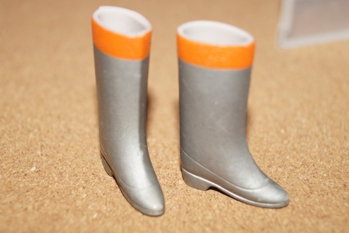 Vintage 1960s Barbie ZOKKO #1820 Silver & Orange Squishy Boots Japan 1968