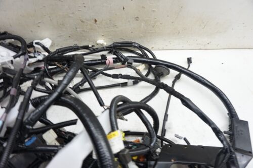 Arnés de cables interno Lexus RC350 2015-2017 OEM 3,5 L 8610124530 - Imagen 4 de 18