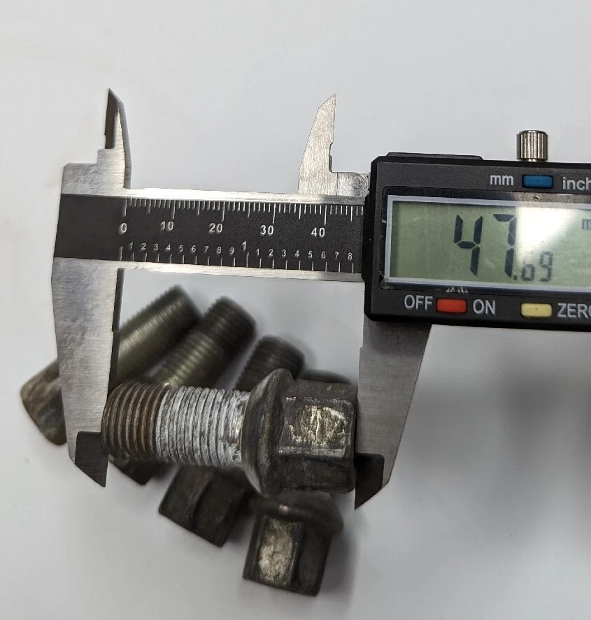 01-23 AUDI A4 A5 A6 A7 A8 S4 S5 S6 S7 S8 TT - JUEGO DE PERNOS DE TUERCA DE RUEDA (5) M14 1.5 Foto 2 de 2