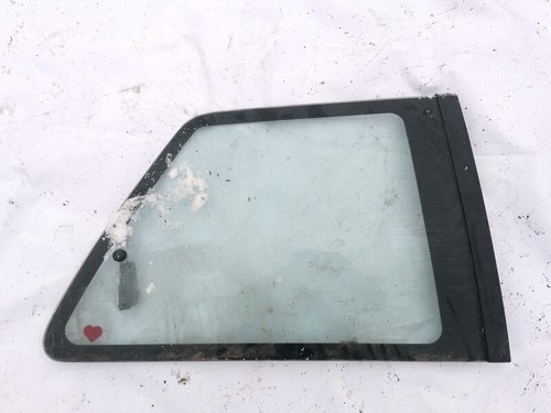 Vitre Quart Avant Droite Pour Pontiac Trans Sport 1994 – Pièce D'occasion, Bon état, Rayures