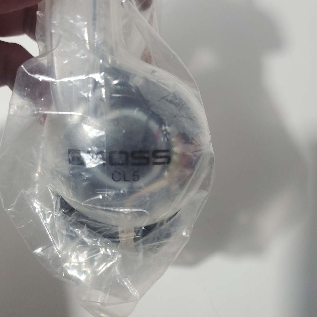 Koss CL/20 Wired Headphones -New-