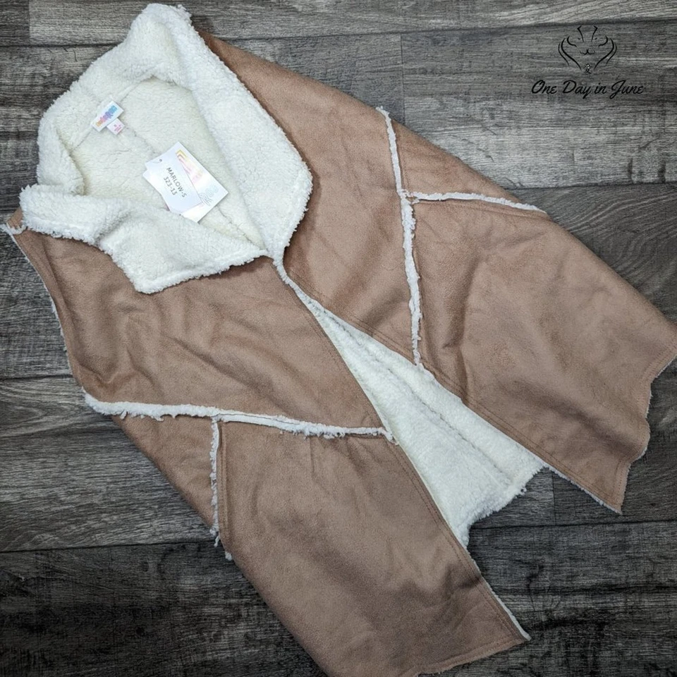 Chaleco forrado de piel sintética LuLaRoe Marlow talla S Foto 3 de 4