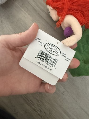 Disney Store Arielle kleine Meerjungfrau Sitzsack Plüsch Puppe Beanie Neu mit Etikett nicht mehr produziert - Bild 9 von 9