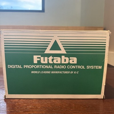 Futaba Digital Proportional R/C System FP-2L  2 Channel 2 Servos 72.710 MHz New