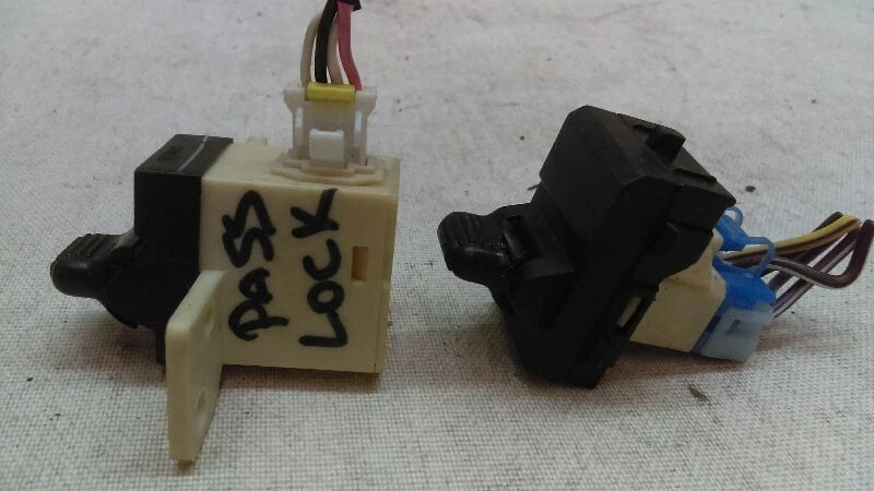 Interruptor de bloqueo y ventana derecha compatible con Chrysler Cirrus 1995 1996 1997 1998 1999 2000 Foto 2 de 4