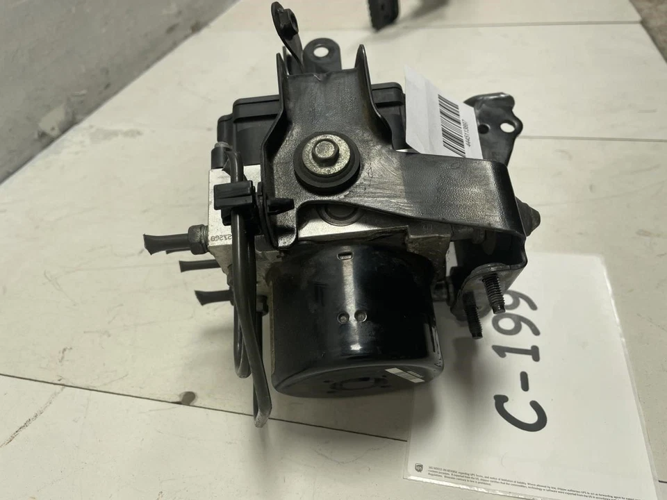 Módulo modulador bomba freno antibloqueo Subaru Outback ABS 2011 OEM+ Foto 2 de 4