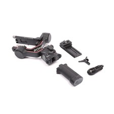 DJI RS 3 Gimbal Stabilizer - SKU 1989918