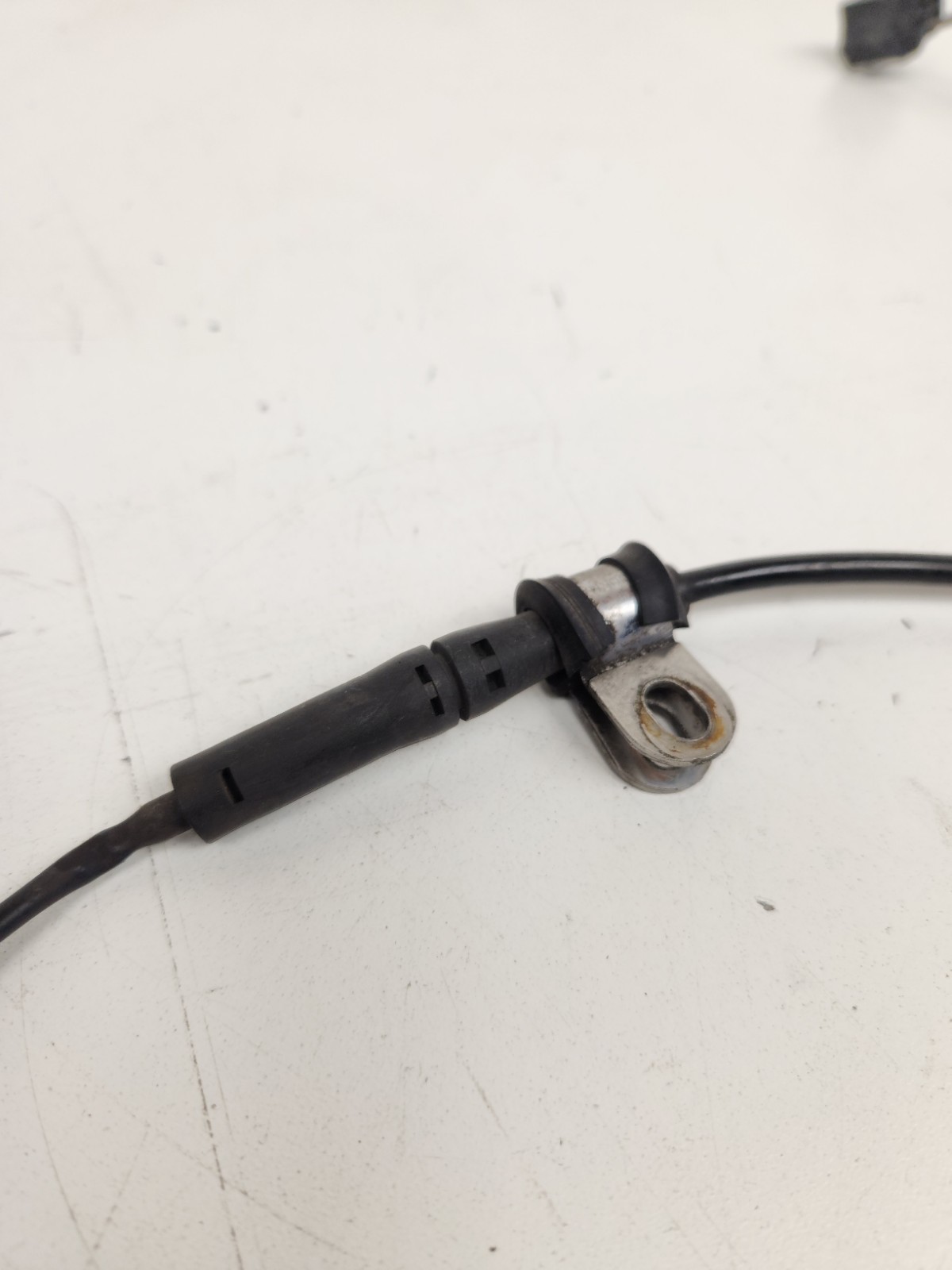 2012-2014 MCLAREN MP4-12C  FRONT LEFT DRIVER  BRAKE  PAD WEAR SENSOR OEM