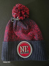 Thick NWOT New England NavyBlue Red Pom Pom Winter Toboggan Knit Hat
