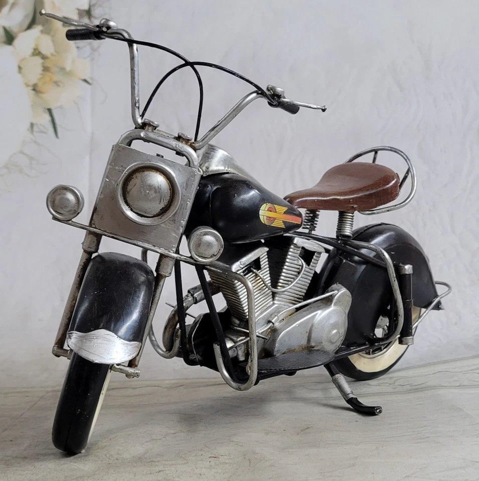 Vintage 1947 Schwarzer Indian Chief Motorrad Handgefertigtes Bike Kunstwerk - Bild 2 von 4