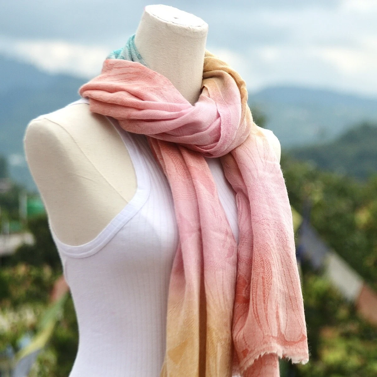 Nepal on sale cashmere scarf