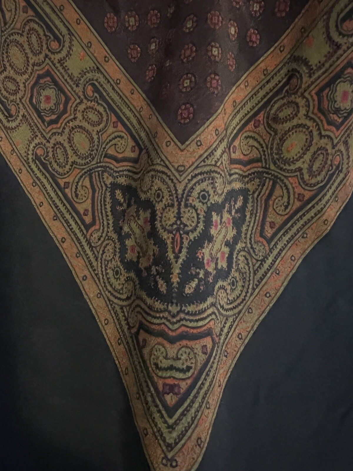 VTG SIGNED SCARF - image 7