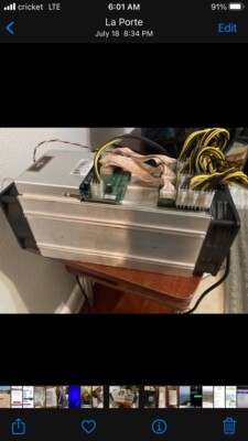 Bitmain Antminer S9 14 TH/s Bitcoin Miner with APW3 Power Supply. Works great