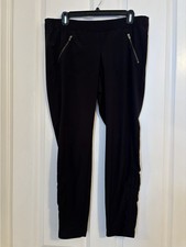 Athleta - Black Active Zip Pocket Pants. Size 4. Poly/Spandex. Super cozy 