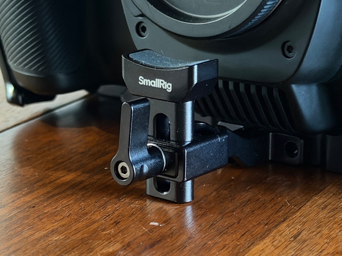 Blackmagic Cinema Camera 6K Full Frame (BMCC6K FF) – Excellent