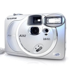 FUJIFILM FinePix A202 Compact Digital Camera Tested Working Seller Japan