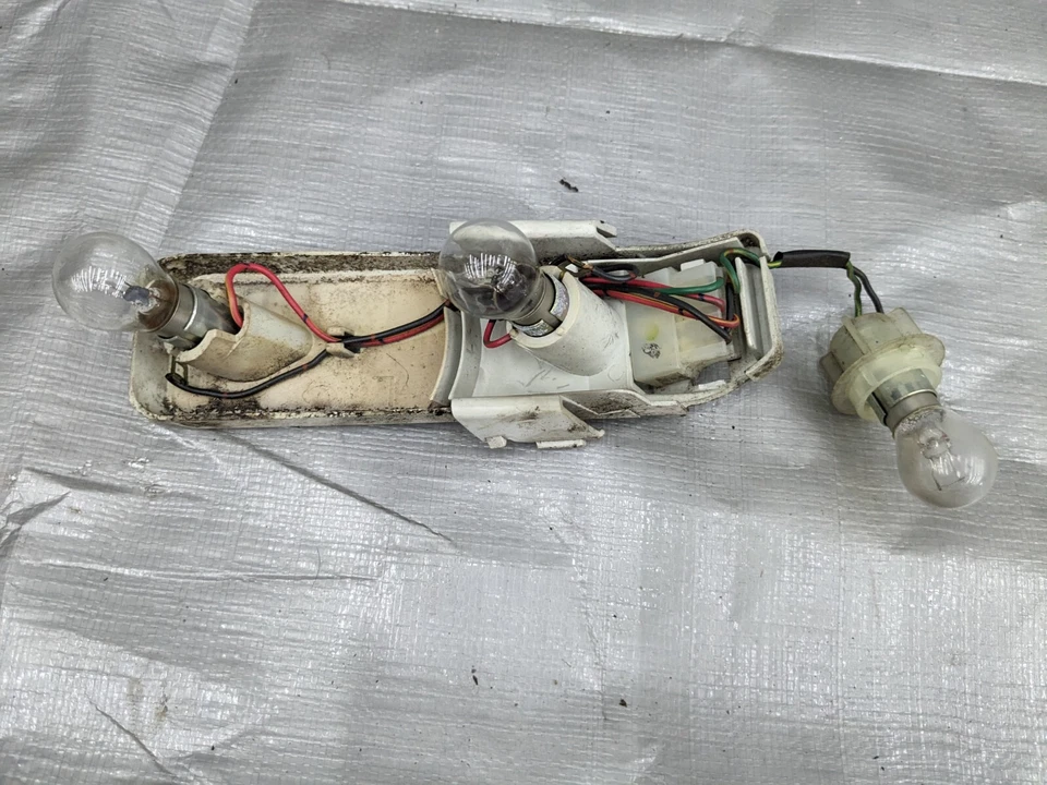 Arnés de luz trasera izquierda 90-97 Mazda Miata OEM 1990-1997 Foto 3 de 4