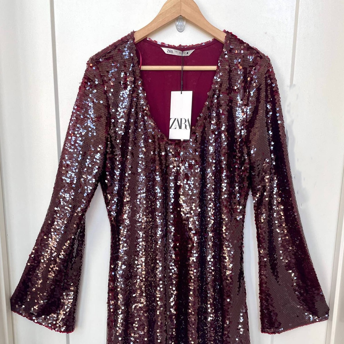 burgundy sequin dress zara 100% Authentic ZARA Burgundy Sequin Dress Size: XS