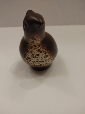Vintage  Pottery Speckled Quail bird MCM Pottery 3.5 Inches Tall brown spots