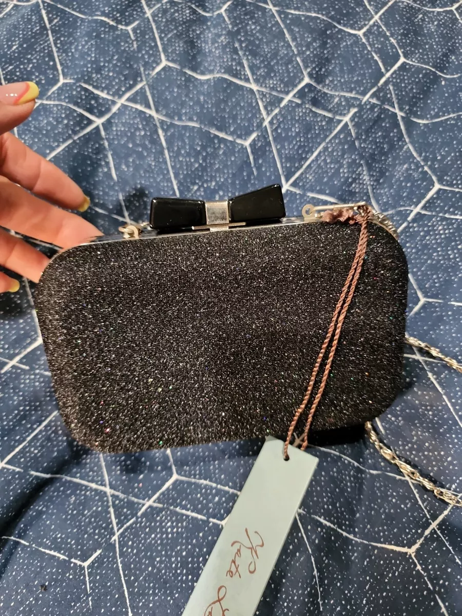 Kate outlet landry clutch