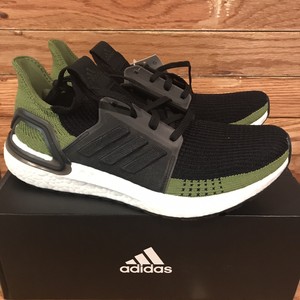 ultraboost 19 olive
