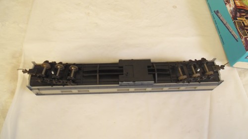 Athearn 1895 Baltimore &Ohio Ho Std Dinaer Ho Passenger Car -used - Picture 6 of 7