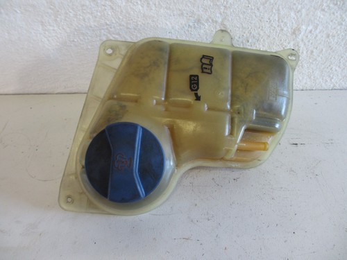 Ausgleichsbehälter VW Passat 3B 1.6L Bj.1998.8D0121403J.