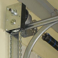 Manueller Kettenantrieb f&uuml;r Deckensektionaltore 1:4 | Haspelantrieb Sektionaltor