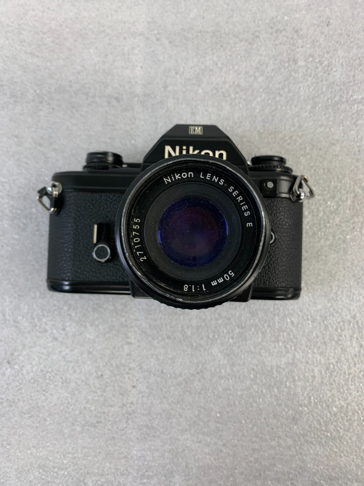 Nikon EM 35mm Film Camera w/ Nikon 50mm 11.8 UNIT ONLY FREE SHIPPING