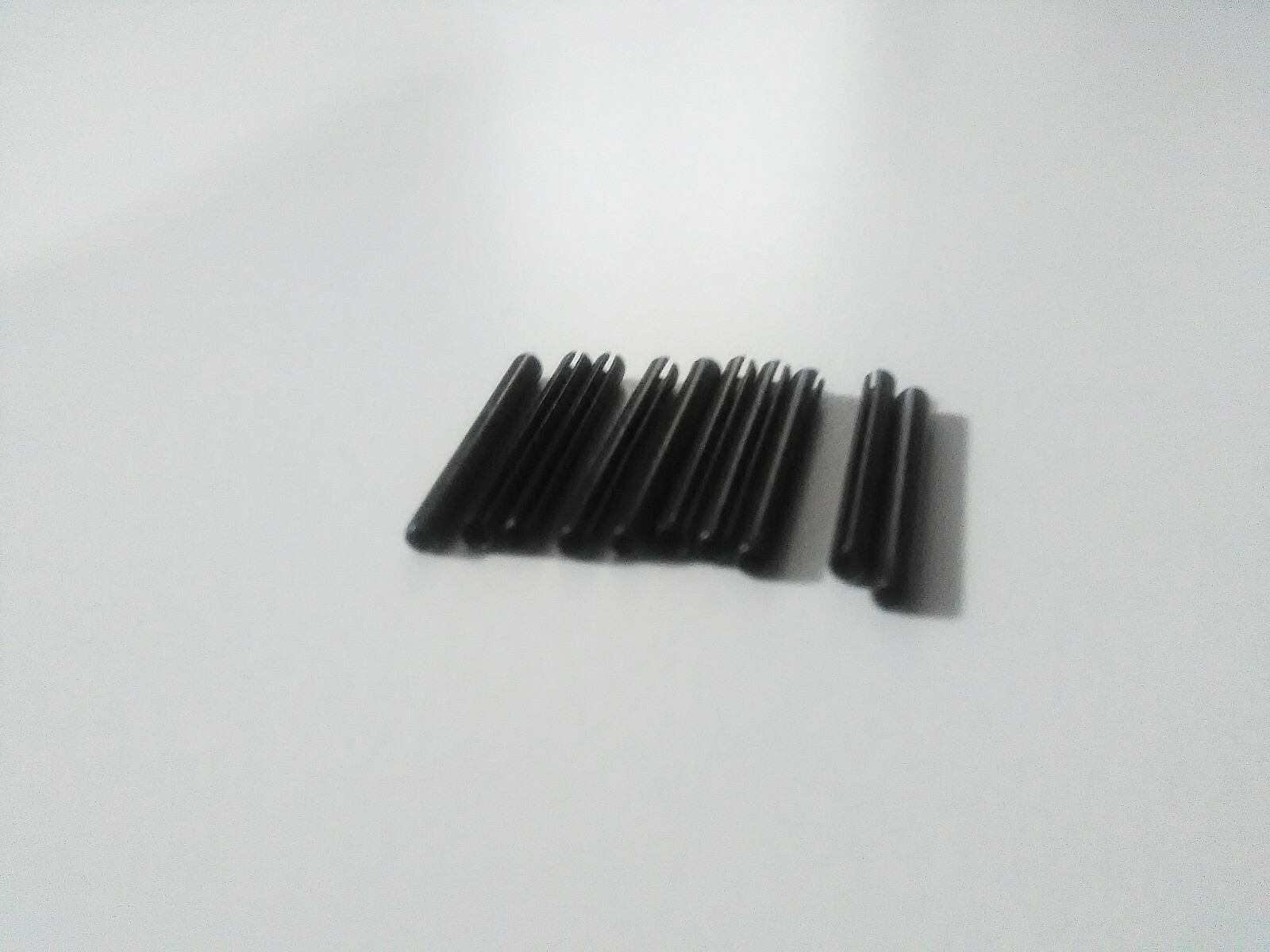 10X Black Slotted Spring Roll Pin 3/32 x 5/8 High Carbon Steel