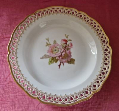 KPM Berlin Blumen + Durchbruchdekor 1  Frühstücksteller -Kuchenteller D20cm