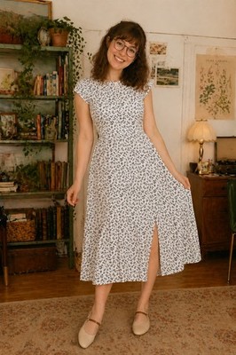 Loft White & Black Floral Midi Dress Size 12 Twee CottageCore Coquette Vintage