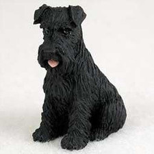 Figura de perro miniatura Schnauzer - sin recortar - negra