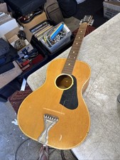 Vintage 1950s Acoustic Parlor by United Guita...