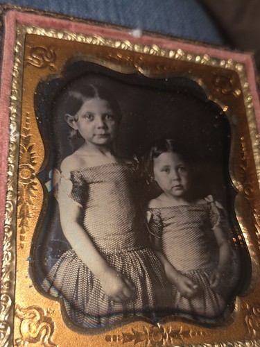 1850s DAGUERREOTYPE of 2 Adorable Siblings