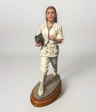 Vanmark Vital Assistance Nurse Doctor 1999 Vintage Figure Figurine Statue 2/996 