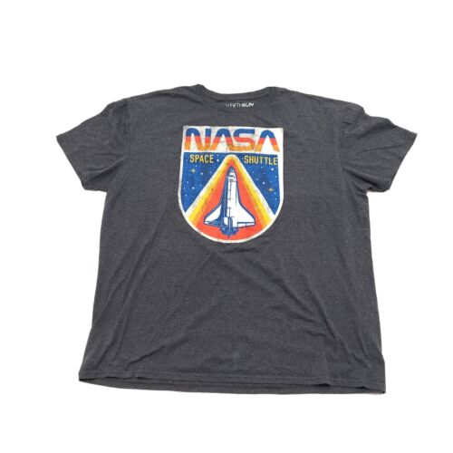 FifthSun NASA Space Shuttle Design Gray T-Shirt S… - image 1