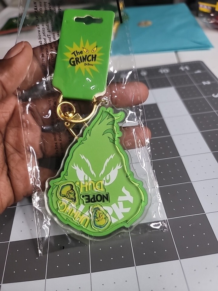The Grinch SHAKER Key Chain NOPE UHHHG DUH G1 | eBay