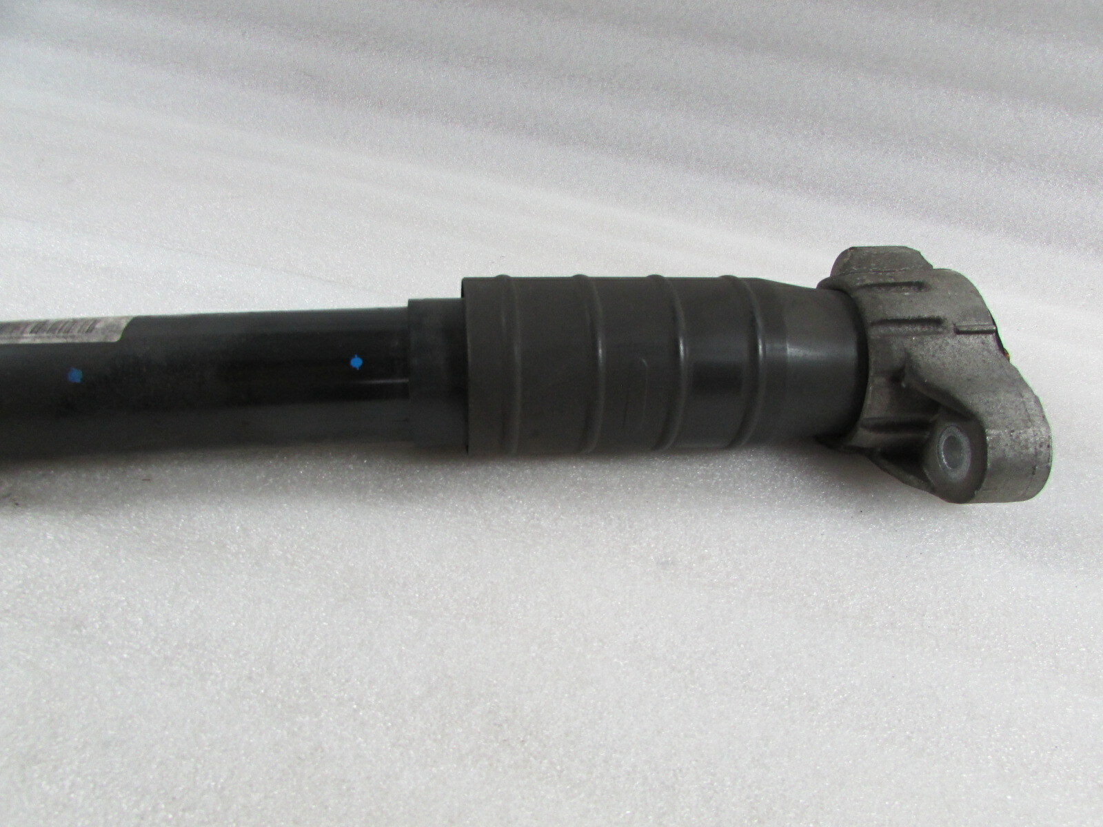 Maserati Ghibli, Rear Shock Absorber, Used, P/N 670008900