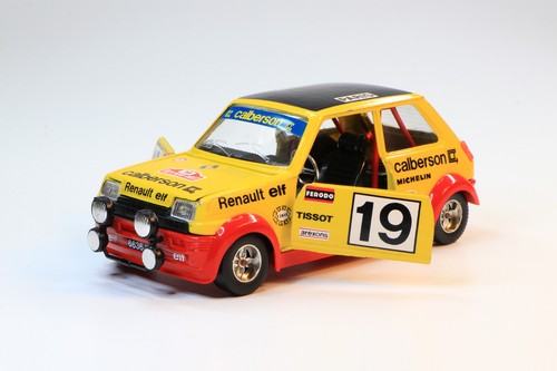 Renault 5 Alpine 1978 Bburago 1:24 Diecast Model Car Vintage Rare - Picture 3 of 18