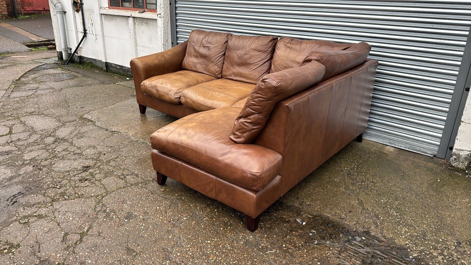LAURA ASHLEY BASLOW BROWN LEATHER CORNER SOFA eBay