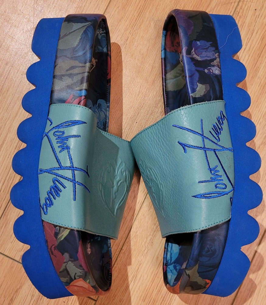 JOHN FLUEVOG signed platform teal and blue slide sandal shoes