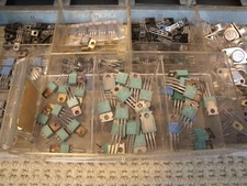 4 PAIRS TOSHIBA TRANSISTOR C1669 & A839. NEW. ORIGINAL. JAPAN.