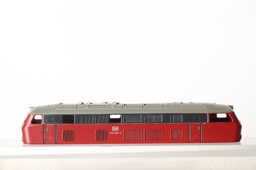 Märklin H0 Repuesto para V 216 025-7 DB Rojo Carcasa Sin Ventana (358200) | Condition: Gebraucht