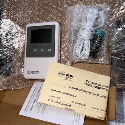 TRACEABLE 4527 Digital Thermometer, 5 ml Vaccine 6KDZ9