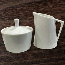 OTAGIRI Small Mid Century Modern WHITE CREAMER & SUGAR SET VG Cond. Japan