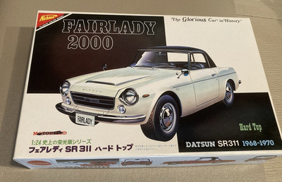 Nichimo Fairlady 2000 Datsun SR311 Model - 1/24 Scale Kit #HC-2405 - Open!!