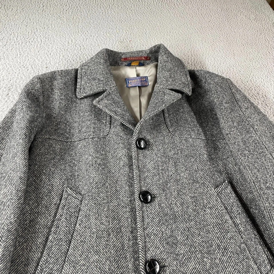Vintage Pendleton 100% Wool Overcoat Tweed Men 46 Gray Herringbone Trench USA - Image 2 of 4