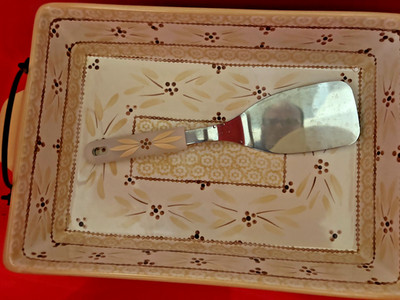 Temp-tations 8x12 Baking Dish w Wire Basket & Matching Spatula